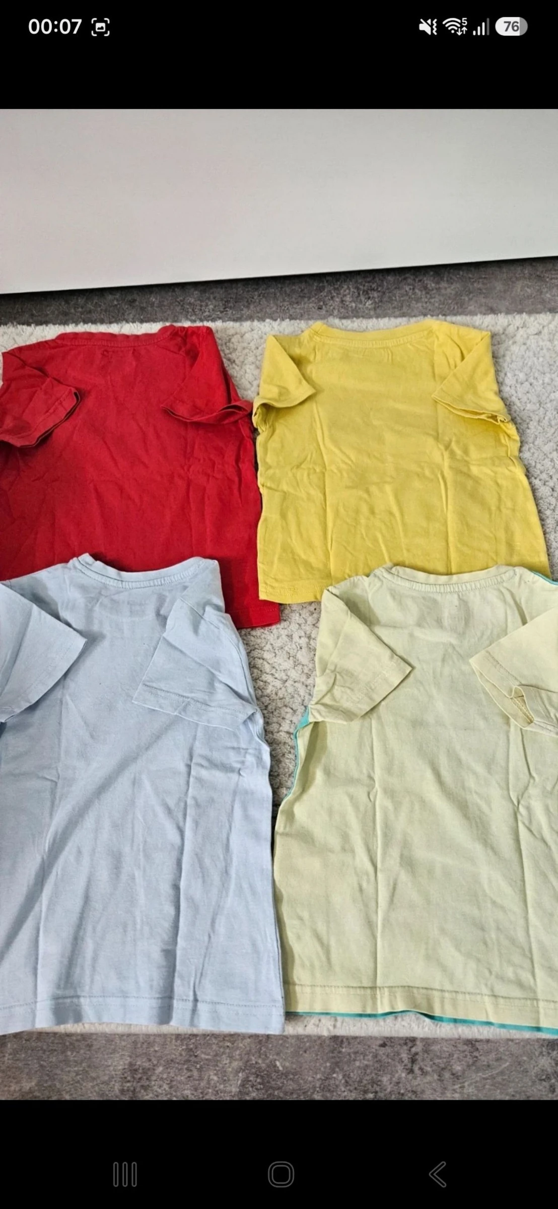 Lote de camisetas para 3/4 años en buen estado – photo 2